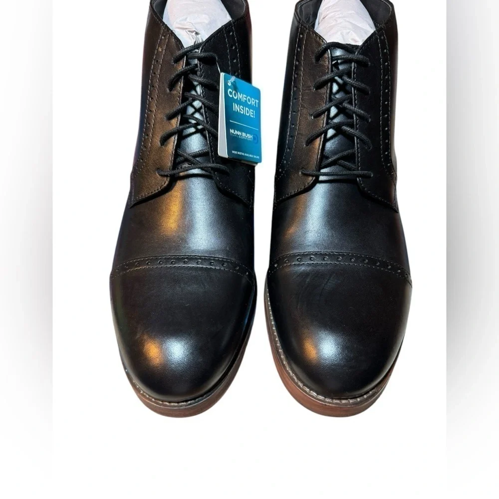 Nunn Bush Middleton Chukka Boots 9 W